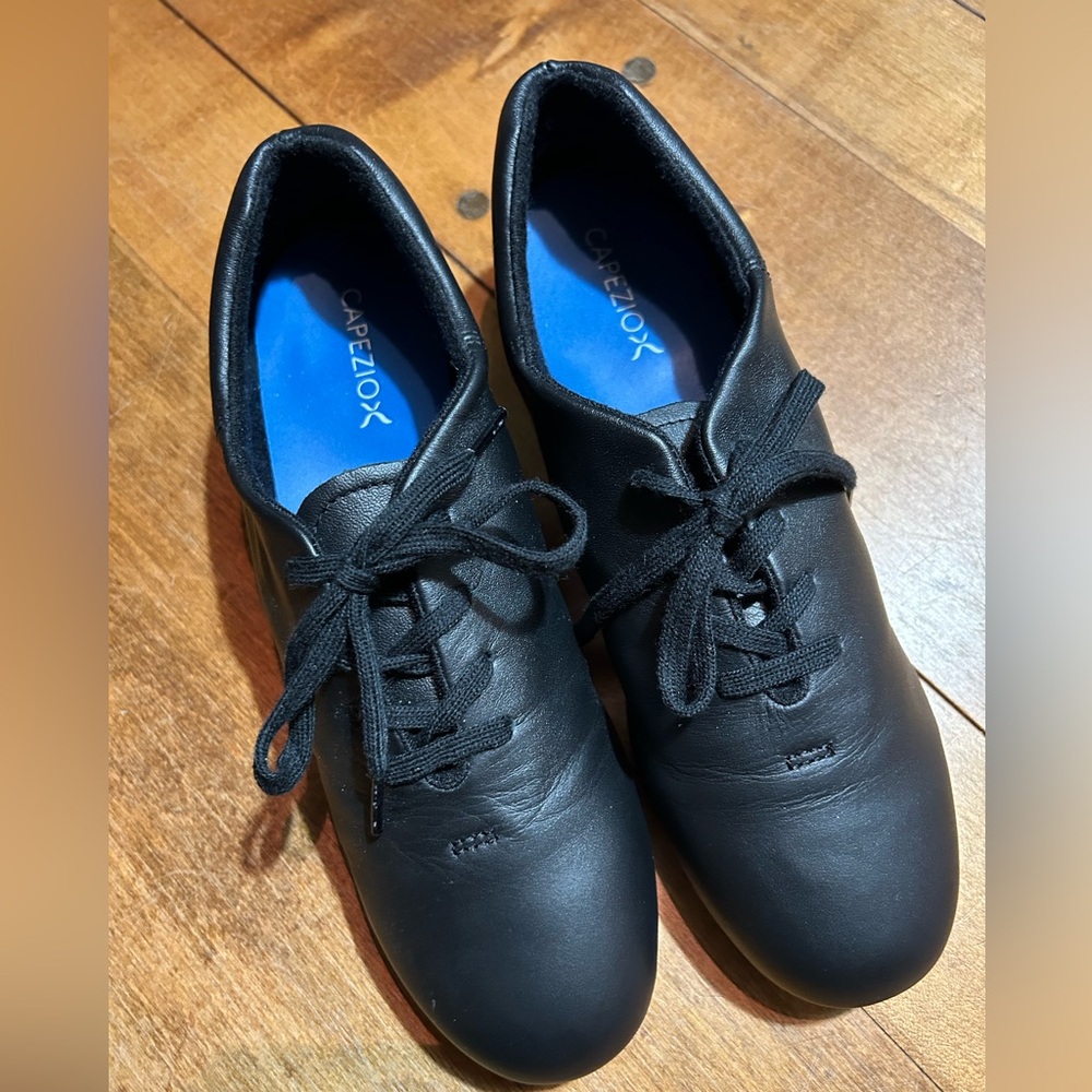 Capezio Black Leather Tap Dance Shoes
